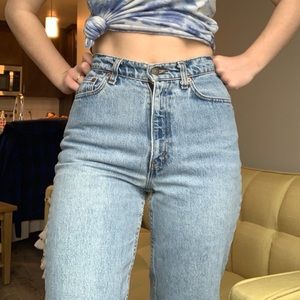 Levi’s Vintage 512 slim fit tapered made in USA